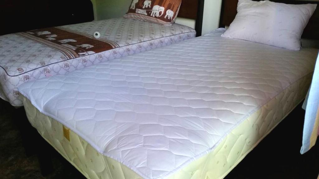 צ'יאנג מאי Siriwan Guesthouse חדר תמונה