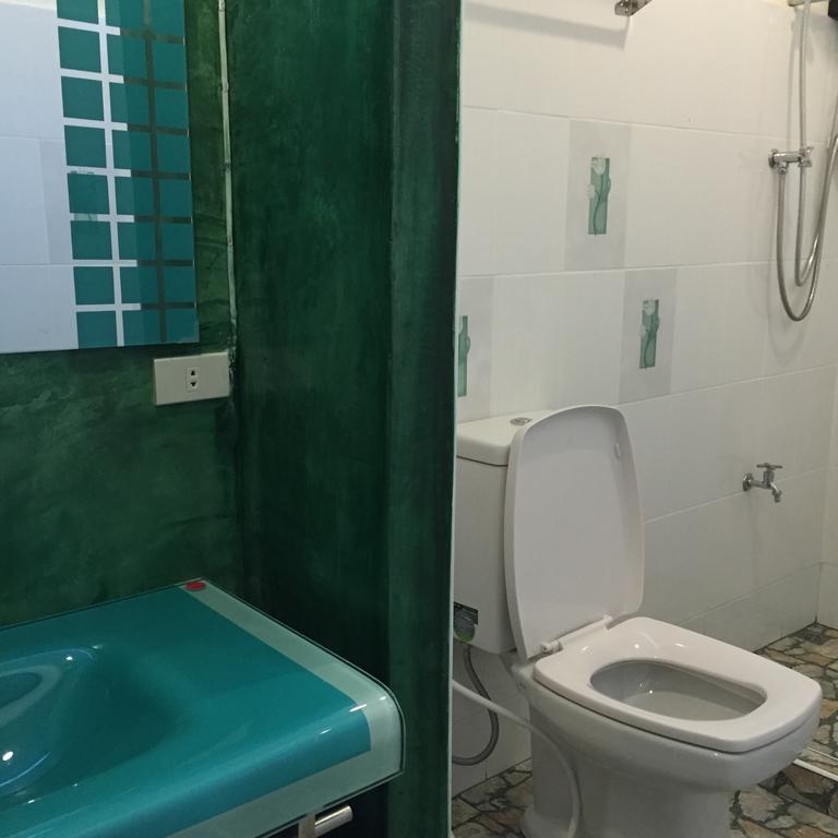 צ'יאנג מאי Siriwan Guesthouse חדר תמונה
