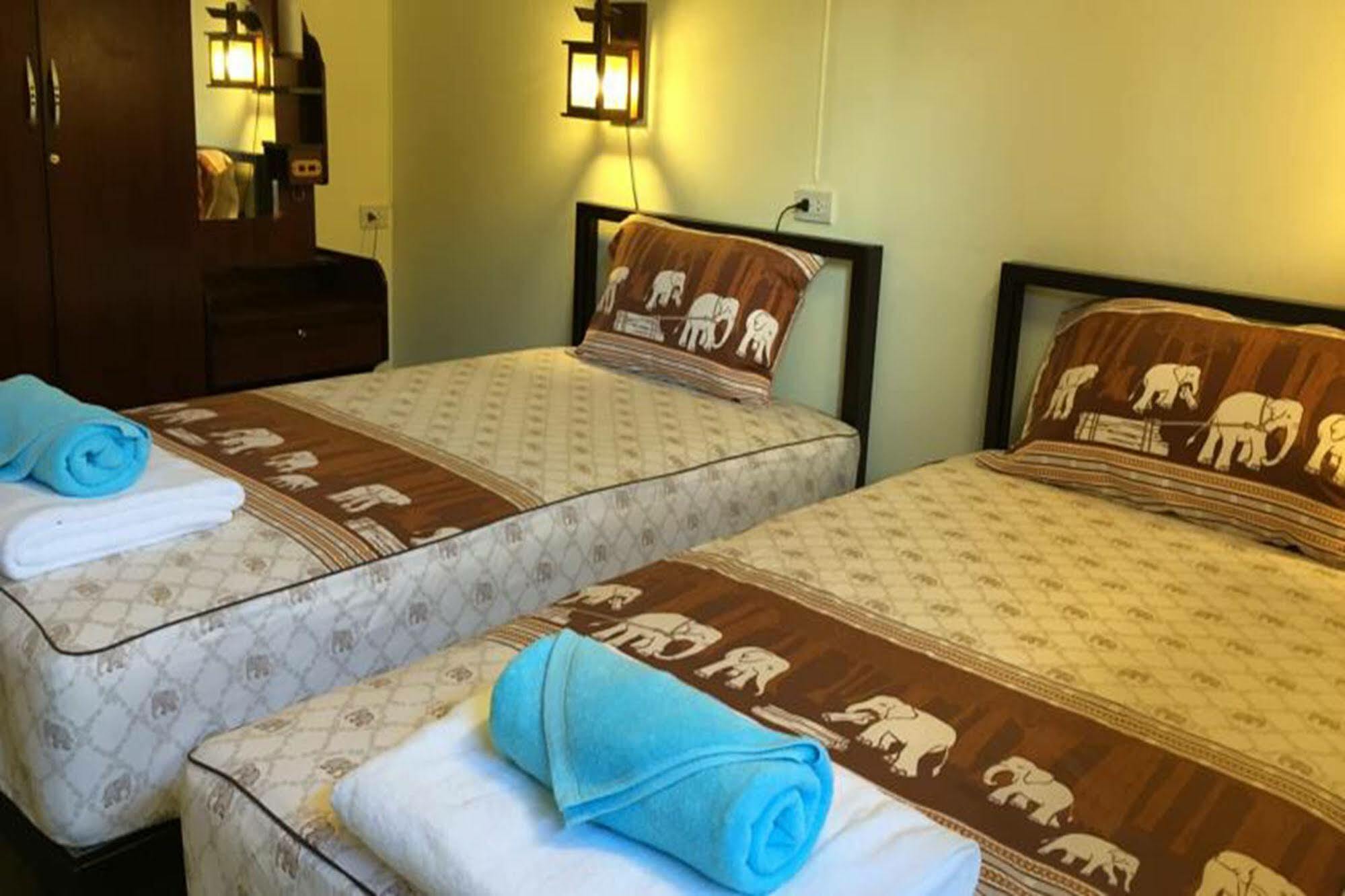 צ'יאנג מאי Siriwan Guesthouse מראה חיצוני תמונה